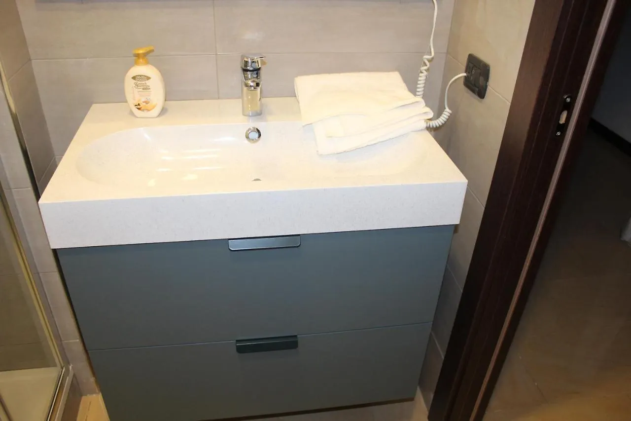 La Piazza - Garibaldi 2.6 Apartment Naples